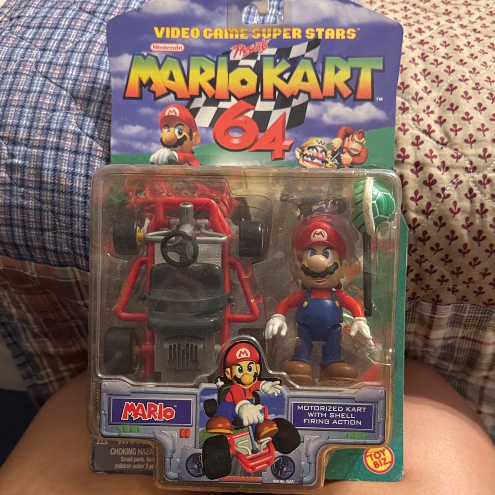 Mario Kart 64 Toy Set with Motorized Kart